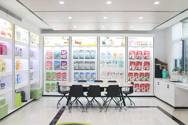 First floor of sample room